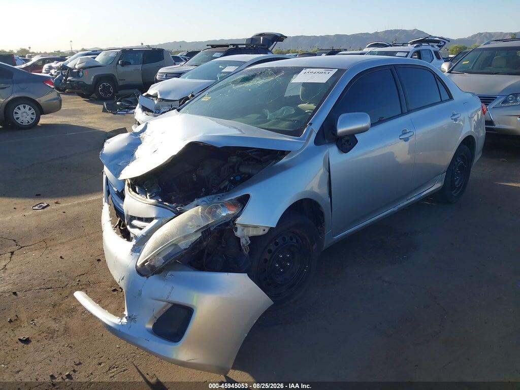 5YFBU4EE9DP176047 2013 TOYOTA COROLLA photo no. 2