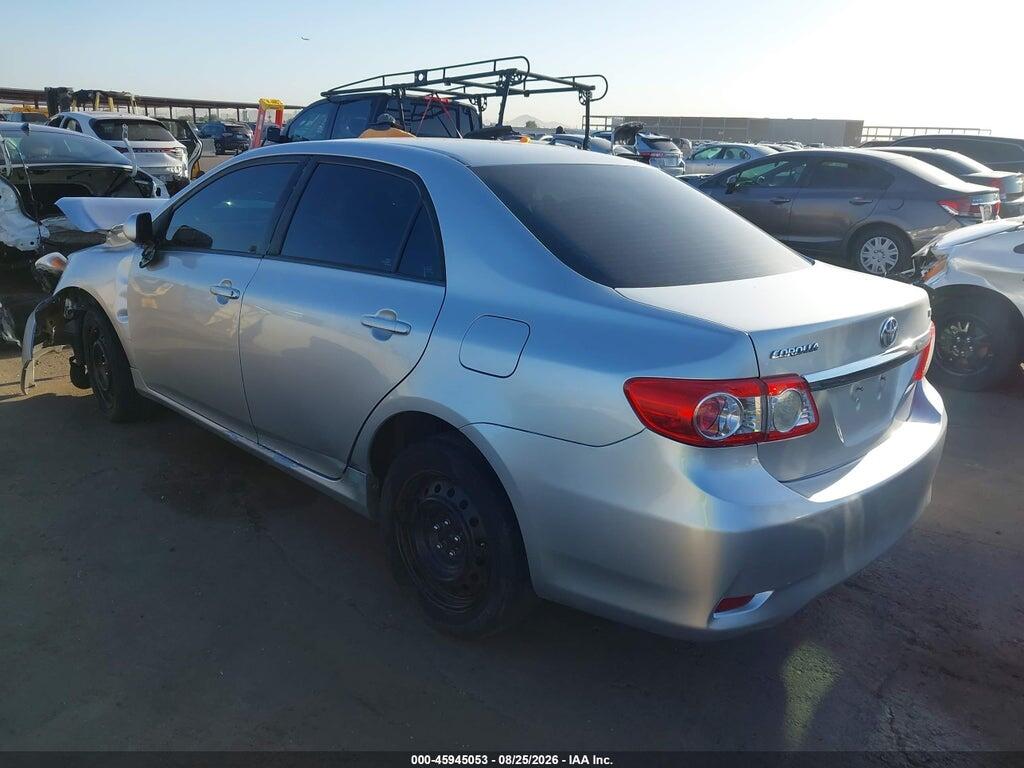 5YFBU4EE9DP176047 2013 TOYOTA COROLLA photo no. 3