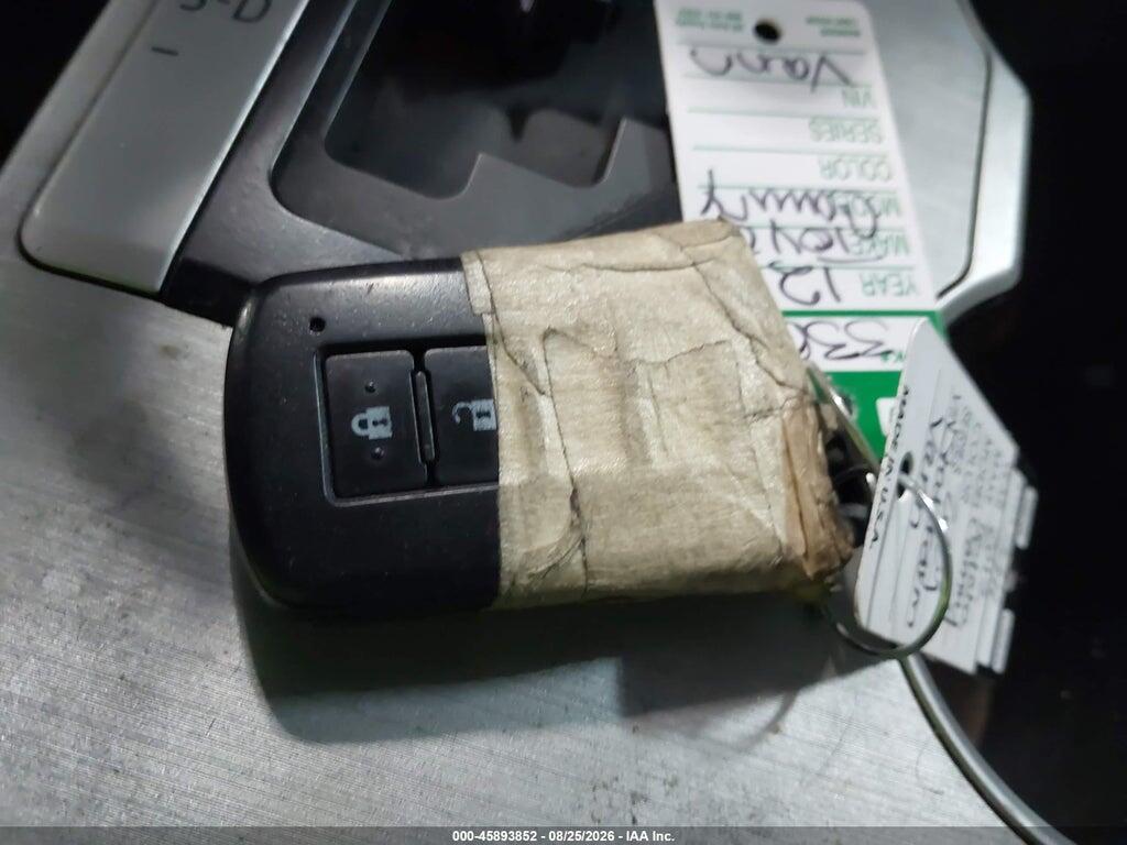 4T1BF1FK3CU046467 2012 TOYOTA CAMRY photo no. 11