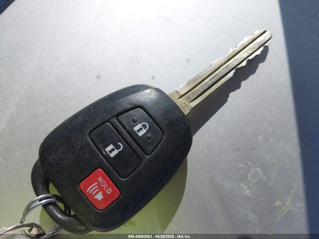2T3RFREVXDW122039 2013 TOYOTA RAV4 photo no. 11