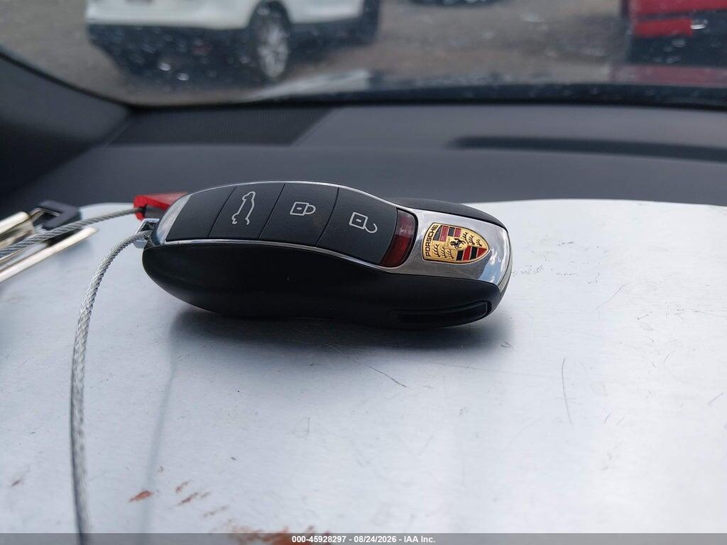 WP1AG2A55SLB41748 2025 PORSCHE MACAN photo no. 11