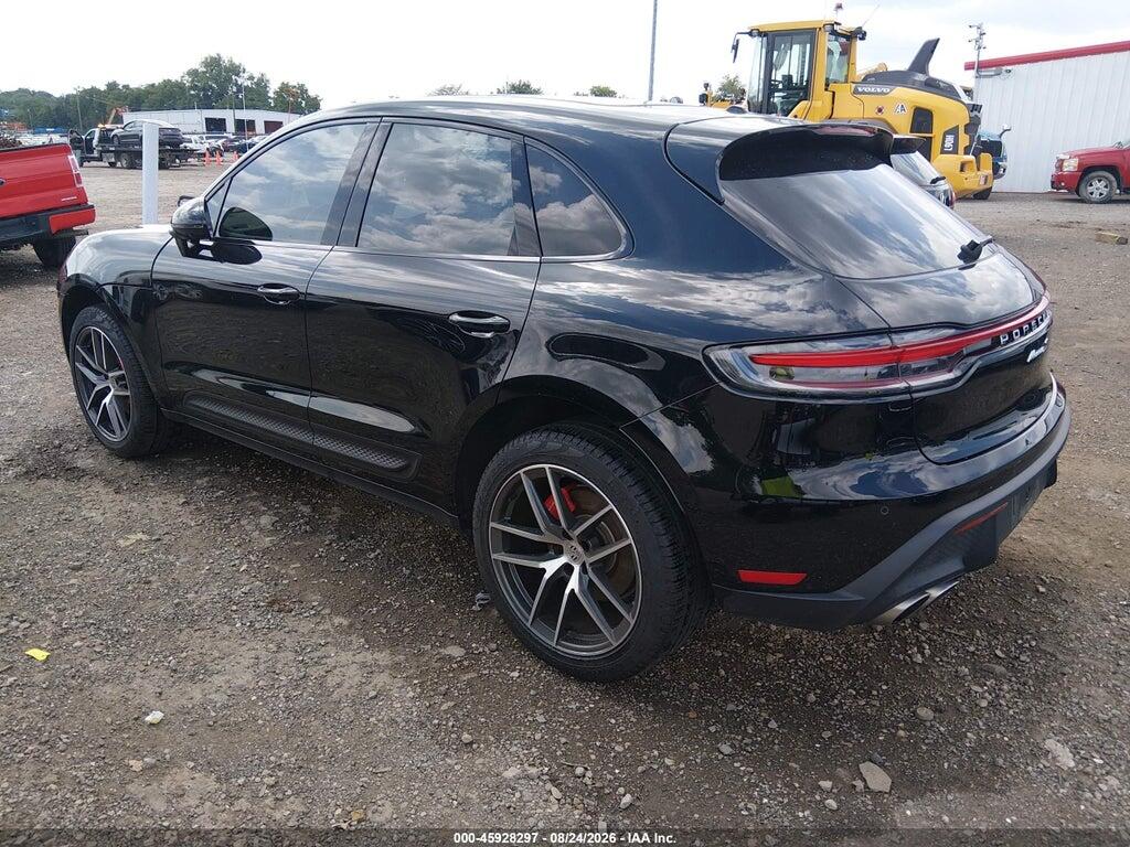 WP1AG2A55SLB41748 2025 PORSCHE MACAN photo no. 3