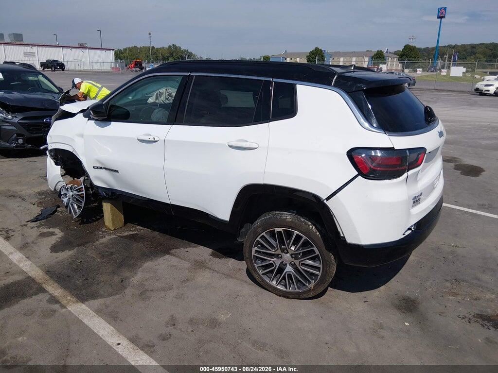 3C4NJDCB3NT197263 2022 JEEP COMPASS photo no. 3