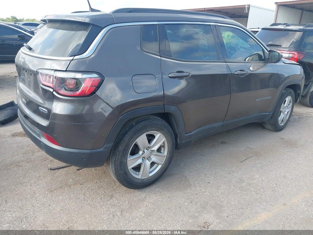 3C4NJCBBXNT103410 2022 JEEP COMPASS photo no. 4
