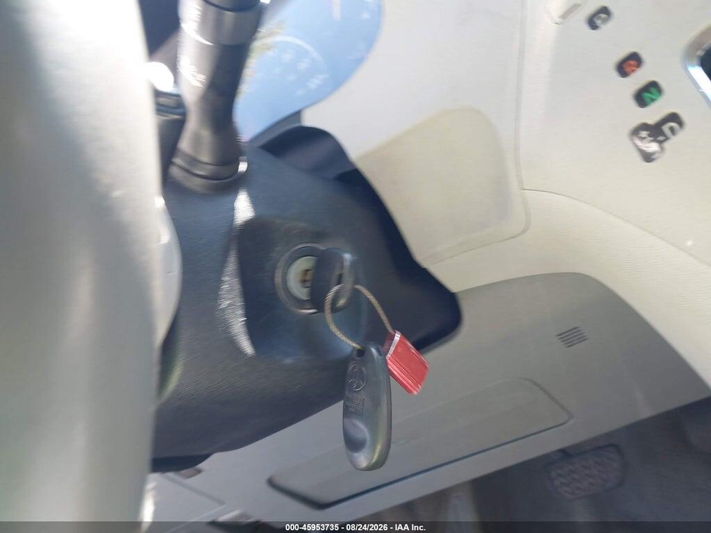 5TDKK3DC8CS220870 2012 TOYOTA SIENNA photo no. 11