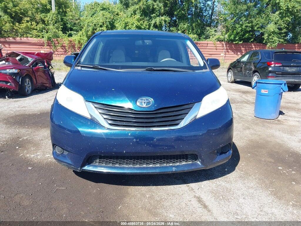 5TDKK3DC8CS220870 2012 TOYOTA SIENNA photo no. 12