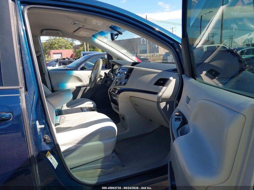 5TDKK3DC8CS220870 2012 TOYOTA SIENNA photo no. 5