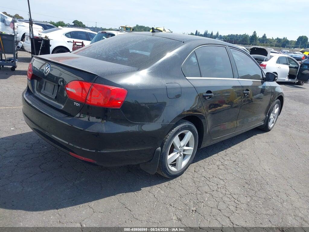 3VWLL7AJ8DM412266 2013 VOLKSWAGEN JETTA photo no. 4