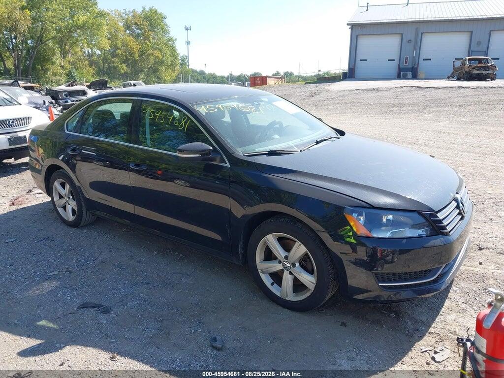2013 VOLKSWAGEN PASSAT 1VWBH7A33DC062285