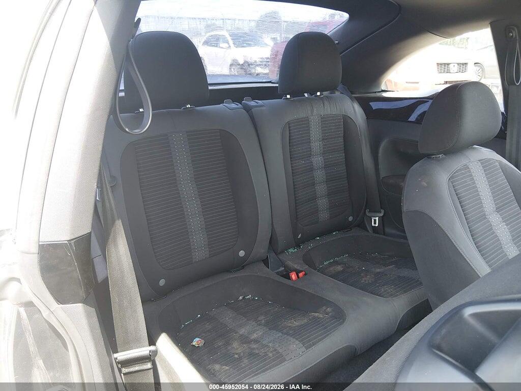 3VWVA7AT1CM641628 2012 VOLKSWAGEN BEETLE photo no. 8