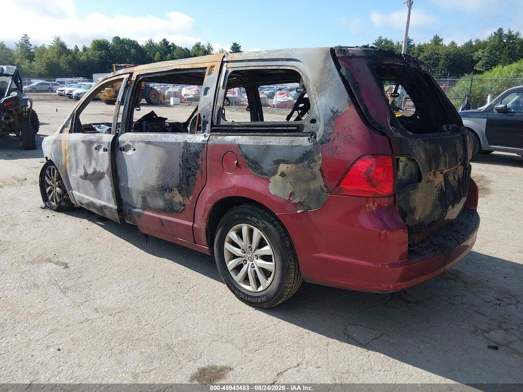 2C4RVABG9CR355428 2012 VOLKSWAGEN ROUTAN photo no. 3