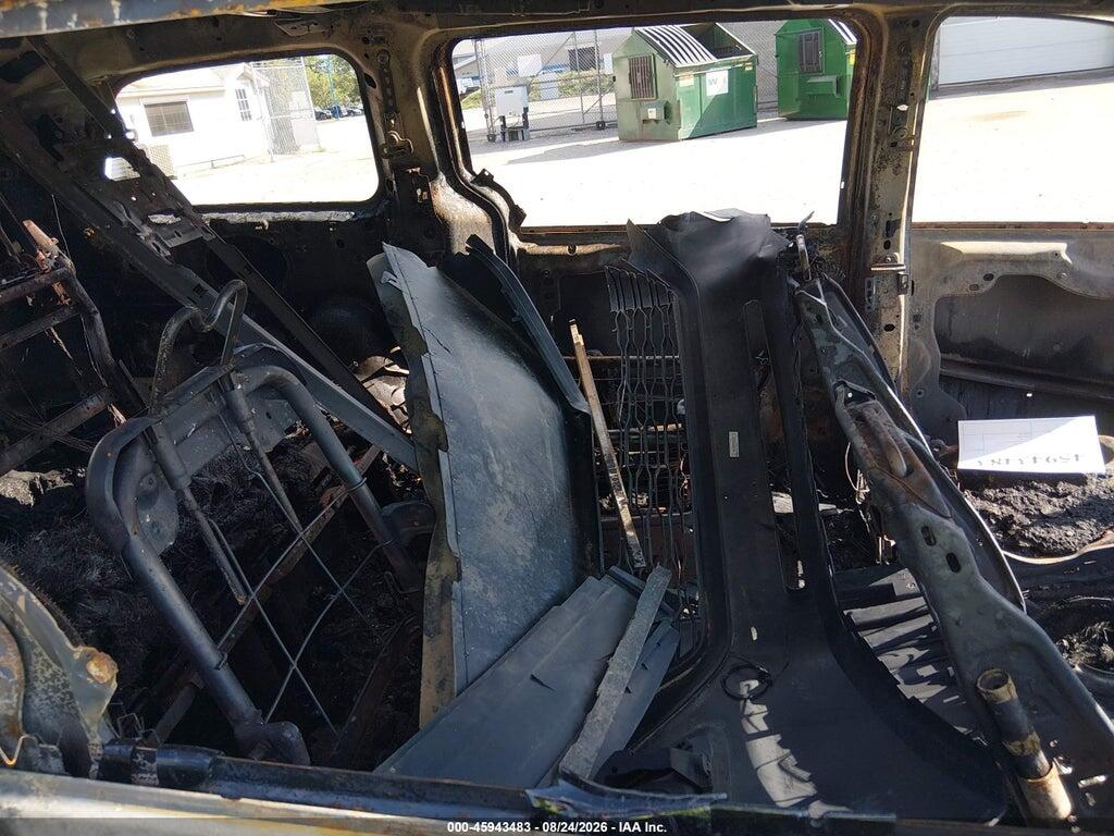 2C4RVABG9CR355428 2012 VOLKSWAGEN ROUTAN photo no. 8