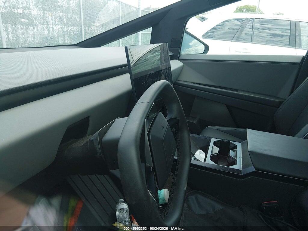 7G2CEHEDXSA071035 2025 TESLA CYBERTRUCK photo no. 7
