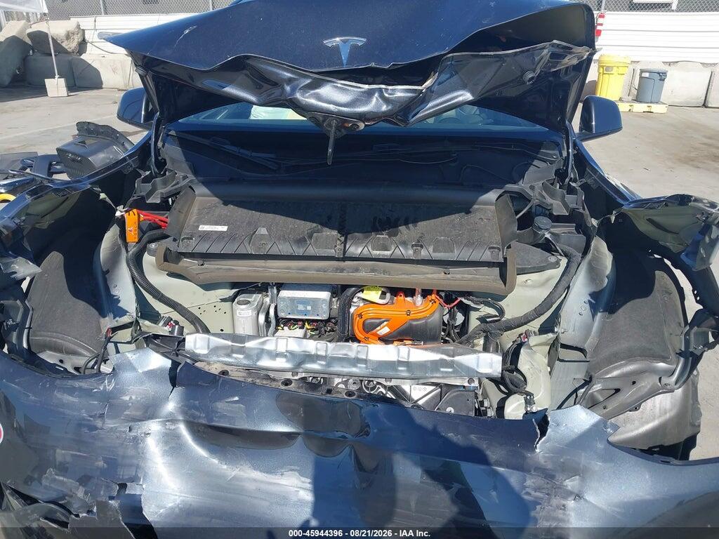 7SAYGAEE8SF255964 2025 TESLA MODEL Y photo no. 10