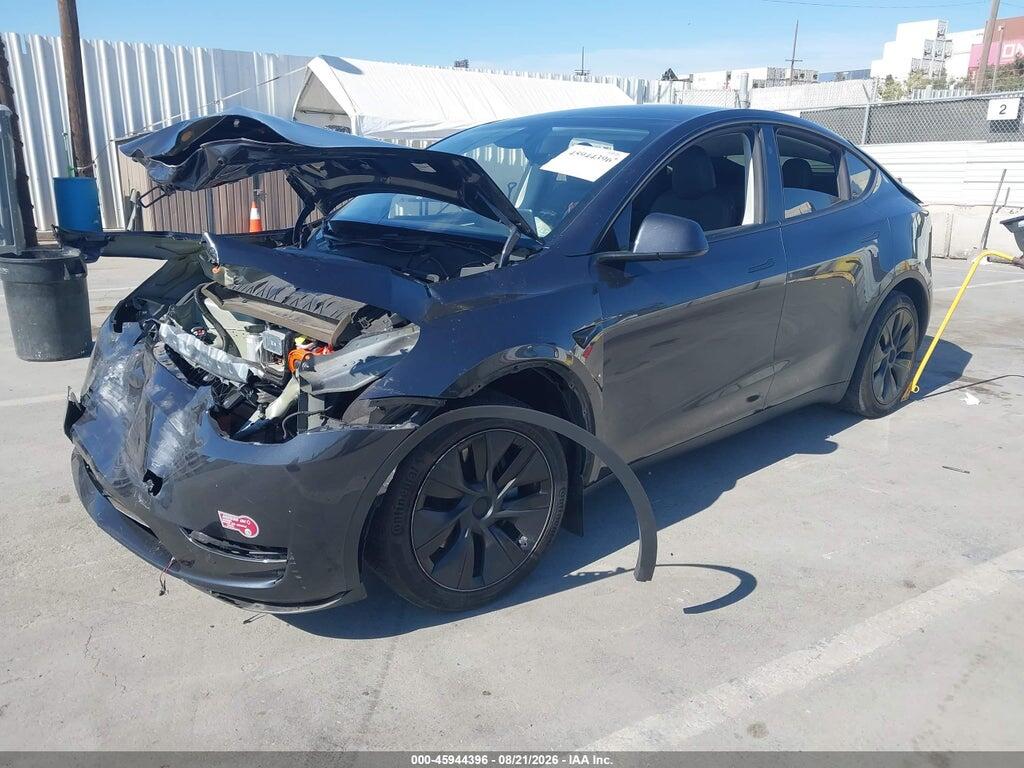 7SAYGAEE8SF255964 2025 TESLA MODEL Y photo no. 2