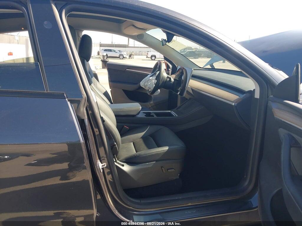7SAYGAEE8SF255964 2025 TESLA MODEL Y photo no. 5