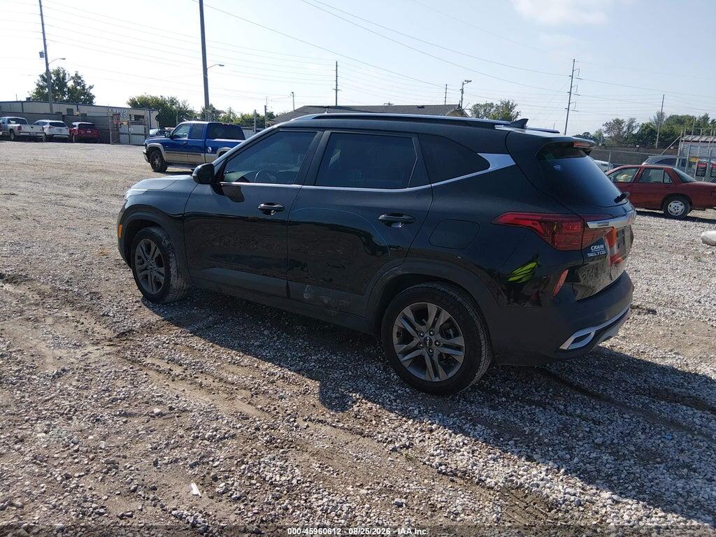 KNDEU2AA8N7330691 2022 KIA SELTOS photo no. 3