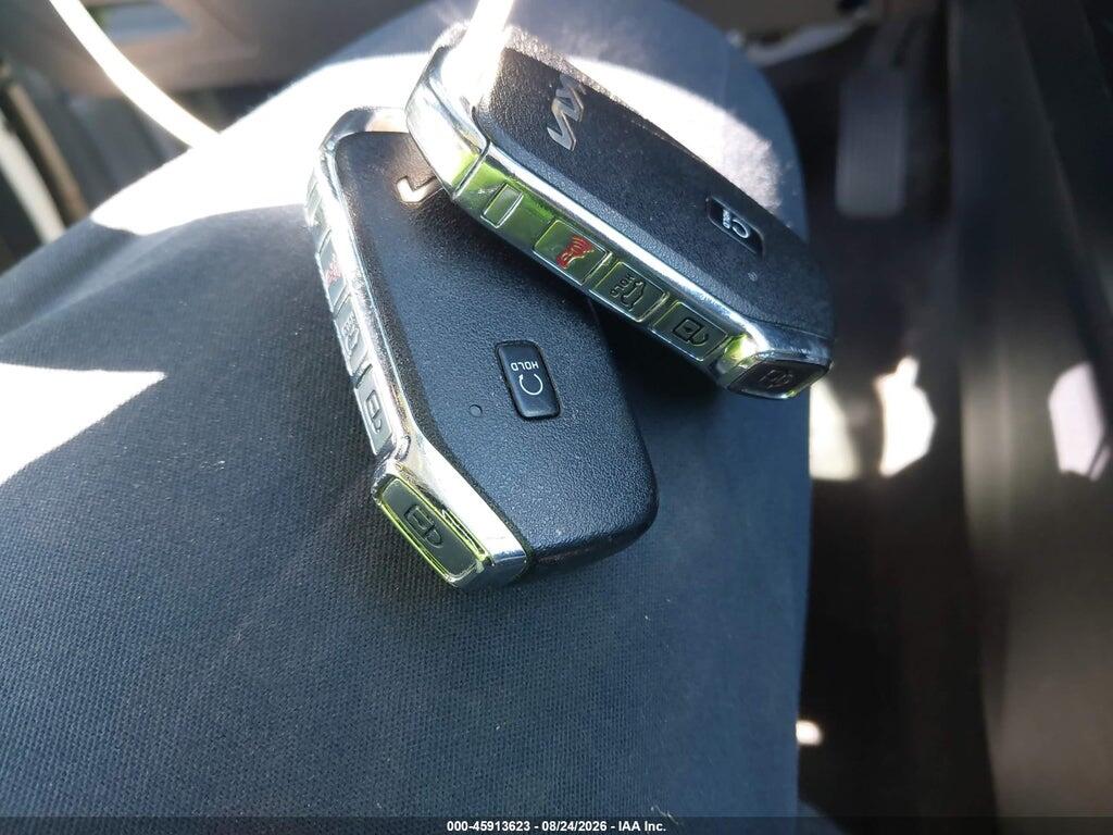 KNDJ23AU1N7163644 2022 KIA SOUL photo no. 11