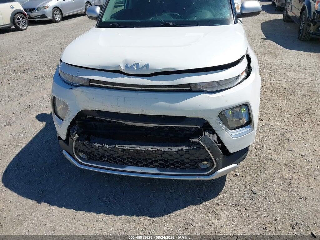 KNDJ23AU1N7163644 2022 KIA SOUL photo no. 6