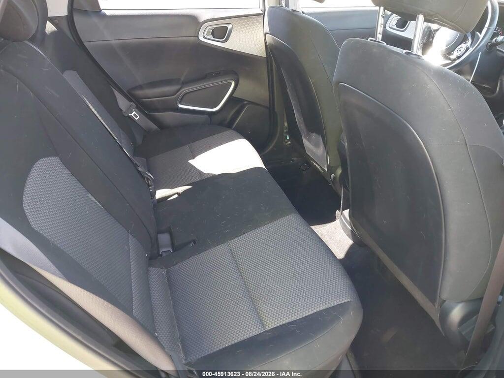 KNDJ23AU1N7163644 2022 KIA SOUL photo no. 8