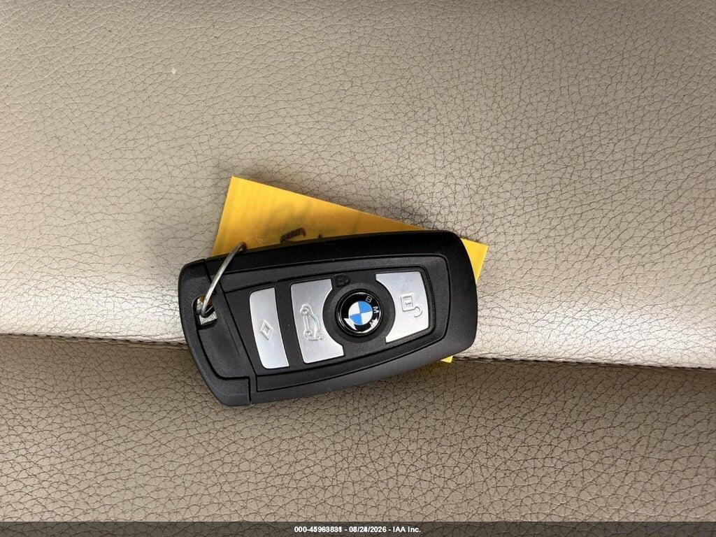 WBAFR1C55BDS35015 2011 BMW 528I photo no. 11