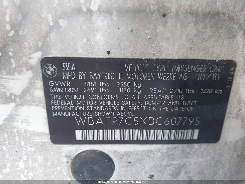 WBAFR7C5XBC607795 2011 BMW 535I photo no. 9