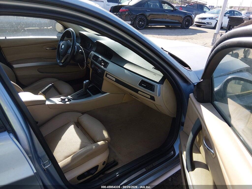 WBAPL5C52BA919423 2011 BMW 335I photo no. 5