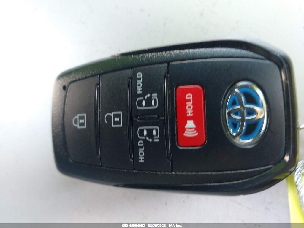 5TDKRKEC9SS289117 2025 TOYOTA SIENNA photo no. 11