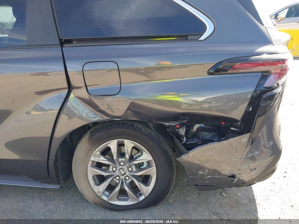 5TDKRKEC9SS289117 2025 TOYOTA SIENNA photo no. 6