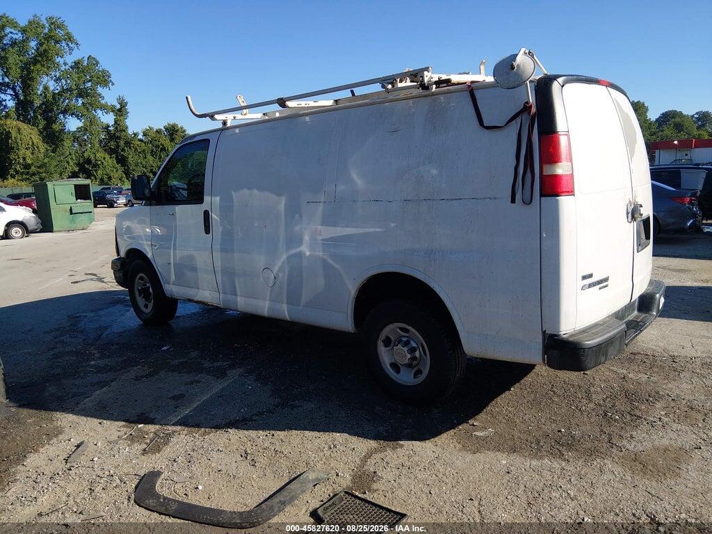 1GCWGFCA4B1167102 2011 CHEVROLET EXPRESS 2500 photo no. 3