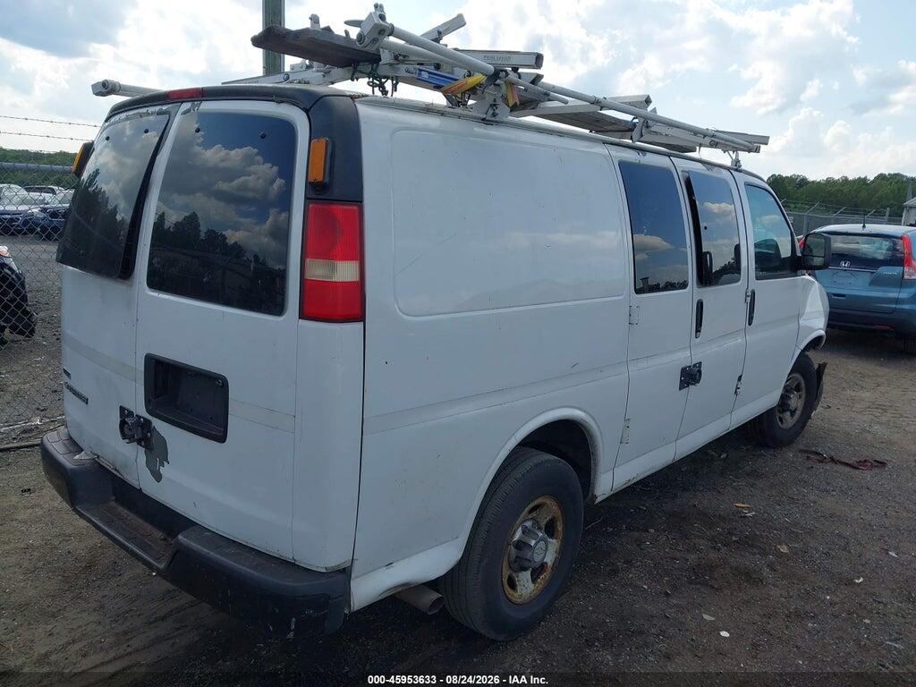 1GCWGFBA4B1102736 2011 CHEVROLET EXPRESS 2500 photo no. 4