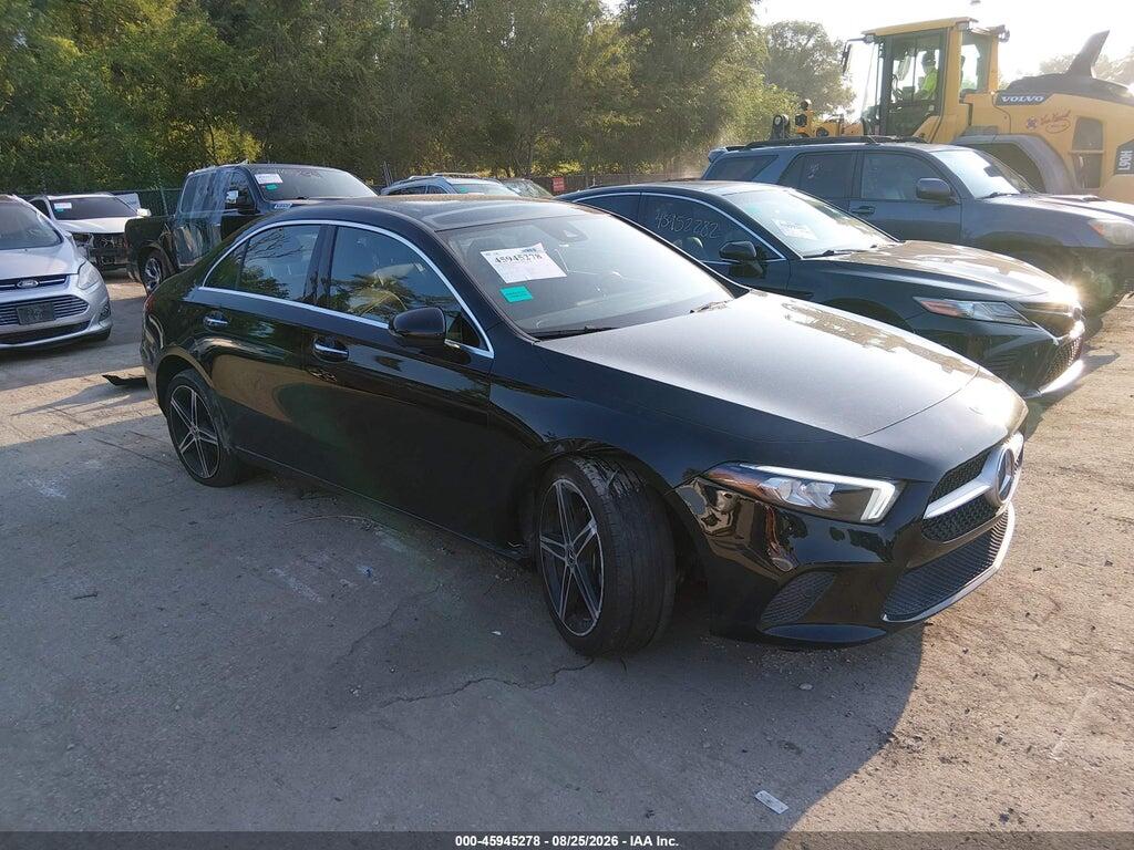 2022 MERCEDES-BENZ A 220 W1K3G4FB0NJ367609