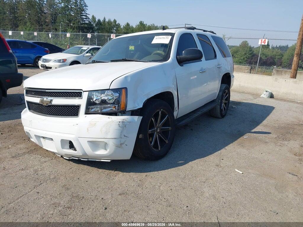 1GNSCAE0XBR390576 2011 CHEVROLET TAHOE photo no. 2