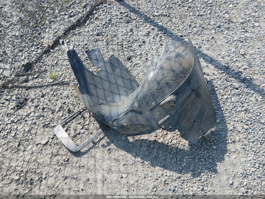 1GNSKBE06BR225083 2011 CHEVROLET TAHOE photo no. 12