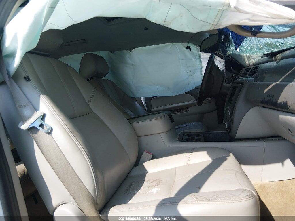 1GNSKBE06BR225083 2011 CHEVROLET TAHOE photo no. 5