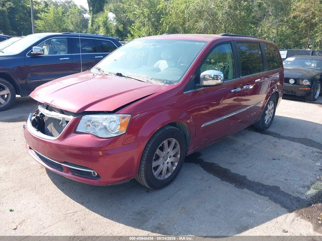 2A4RR8DGXBR682326 2011 CHRYSLER TOWN & COUNTRY photo no. 2