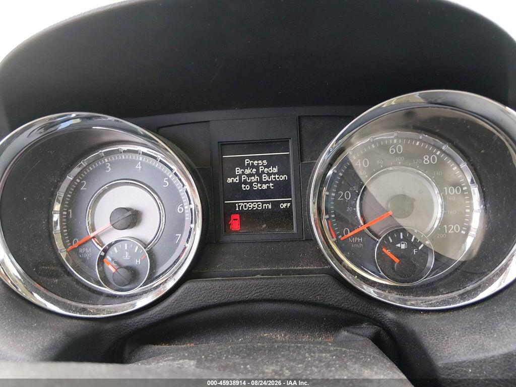 2A4RR6DGXBR784147 2011 CHRYSLER TOWN & COUNTRY photo no. 7