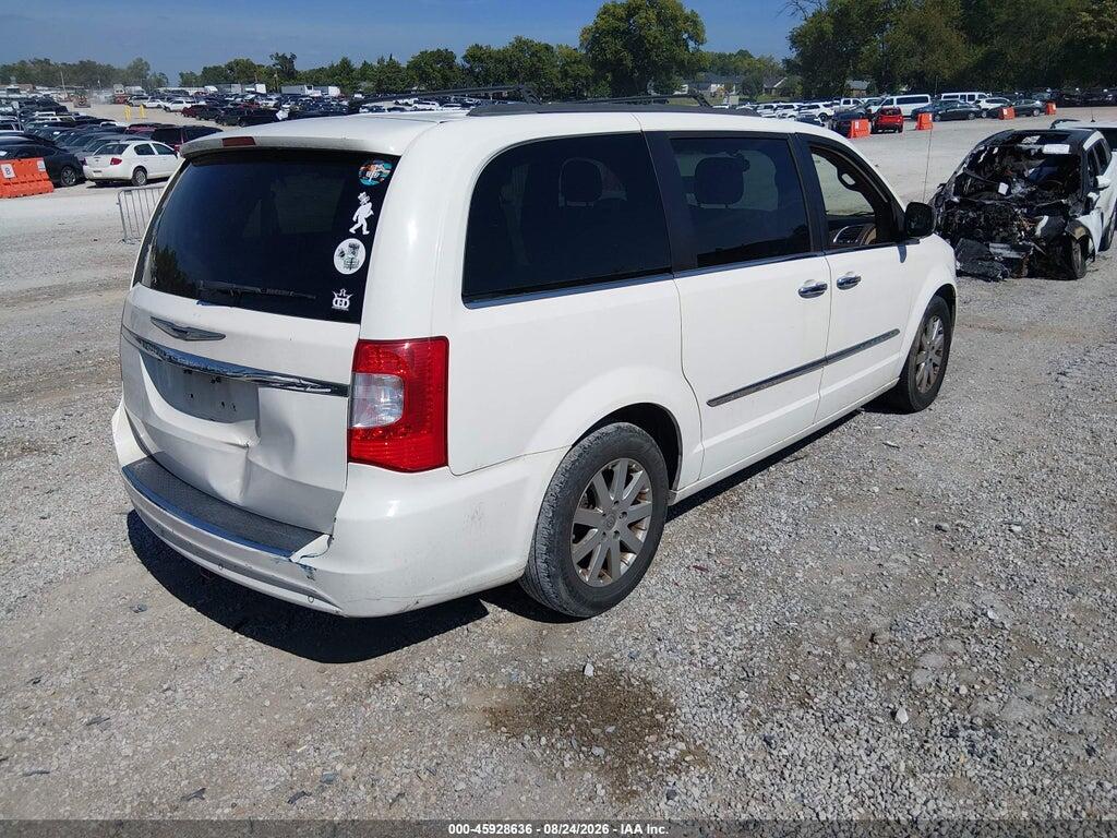 2A4RR8DG7BR799796 2011 CHRYSLER TOWN & COUNTRY photo no. 4