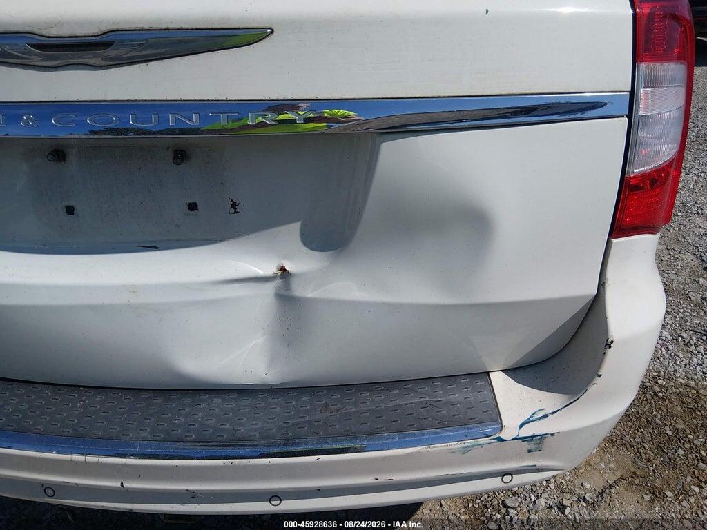 2A4RR8DG7BR799796 2011 CHRYSLER TOWN & COUNTRY photo no. 6