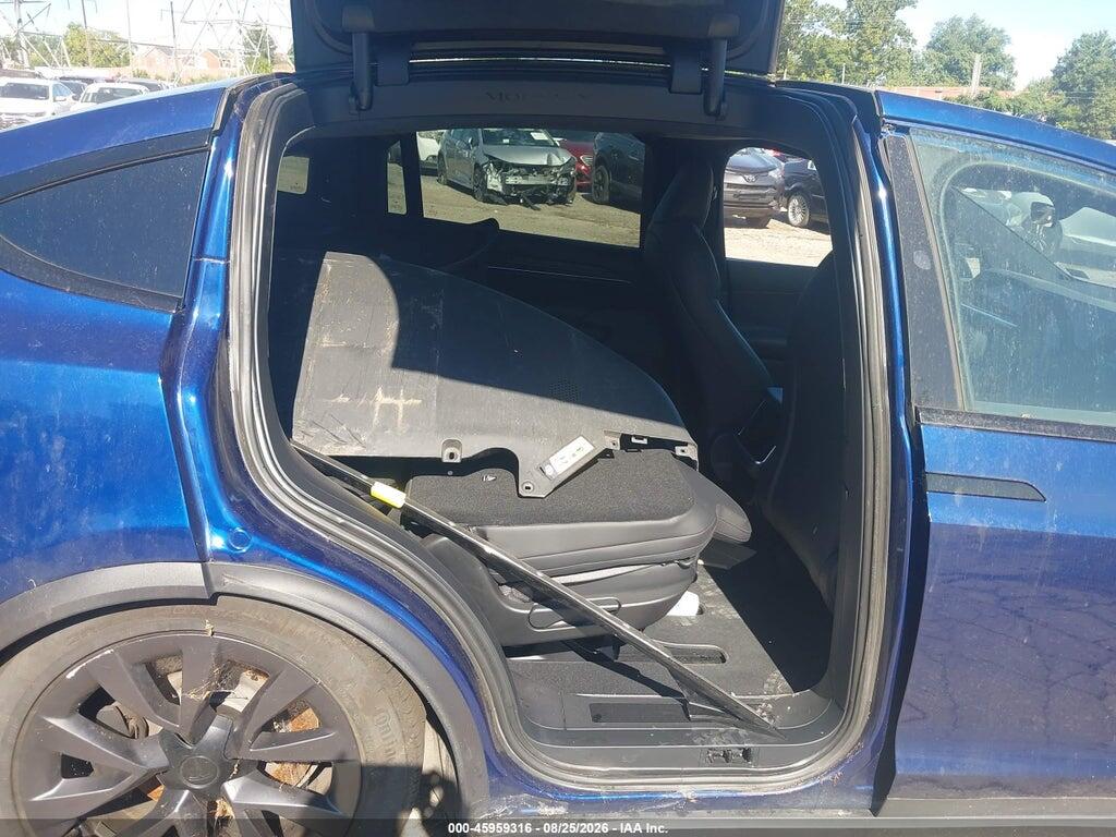 7SAXCAE56RF455758 2024 TESLA MODEL X photo no. 8