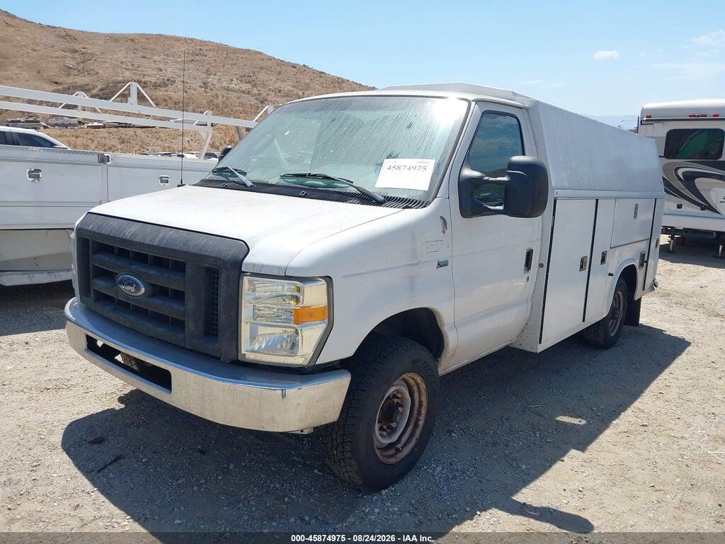 1FDSE3FL7BDA62242 2011 FORD E-350 CUTAWAY photo no. 2