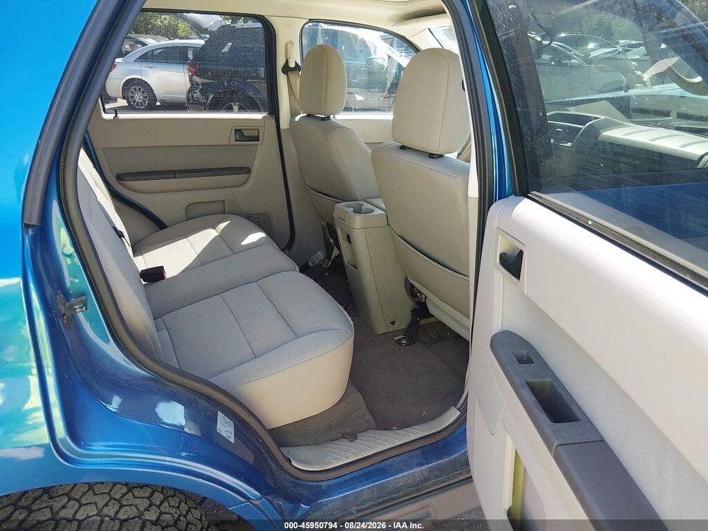 1FMCU9D79BKC16834 2011 FORD ESCAPE photo no. 8