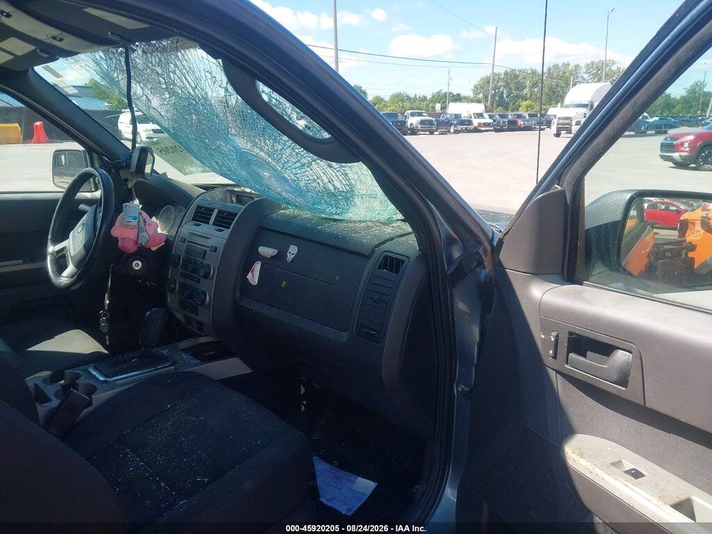 1FMCU0D78BKC40618 2011 FORD ESCAPE photo no. 5