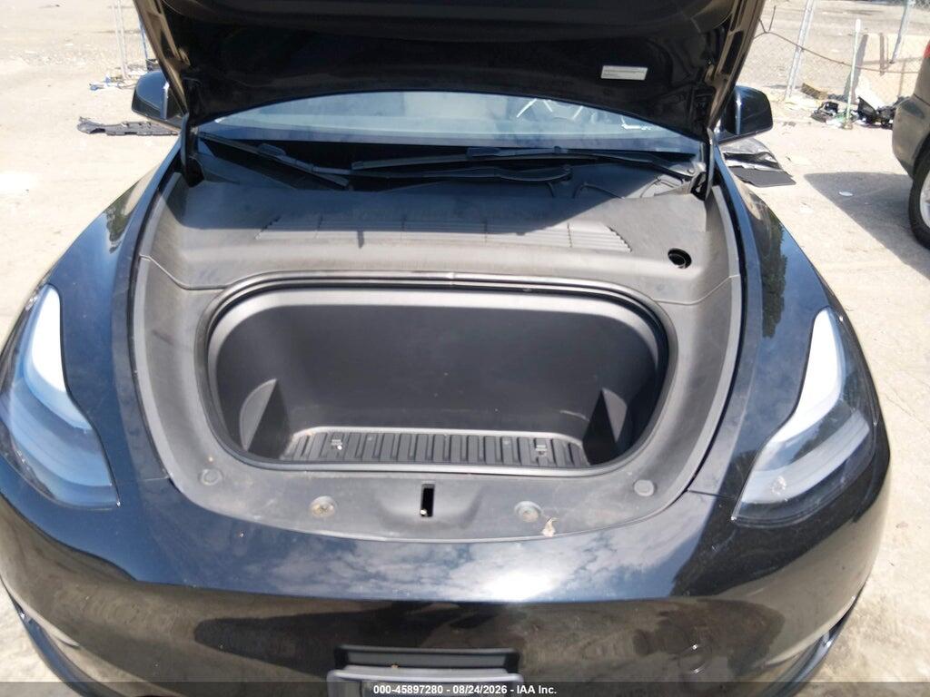 7SAYGDEF5PF915587 2023 TESLA MODEL Y photo no. 10