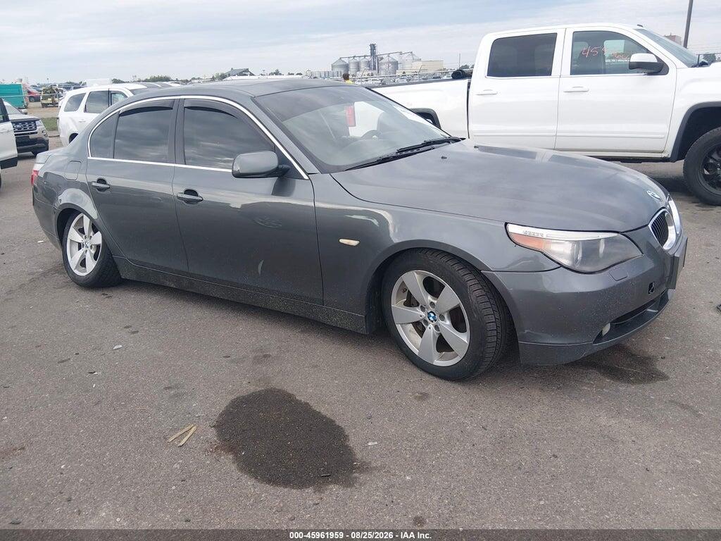 2007 BMW 525XI WBANF33577B999340