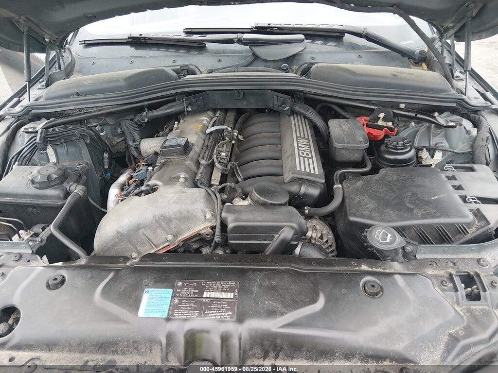 WBANF33577B999340 2007 BMW 525XI photo no. 10