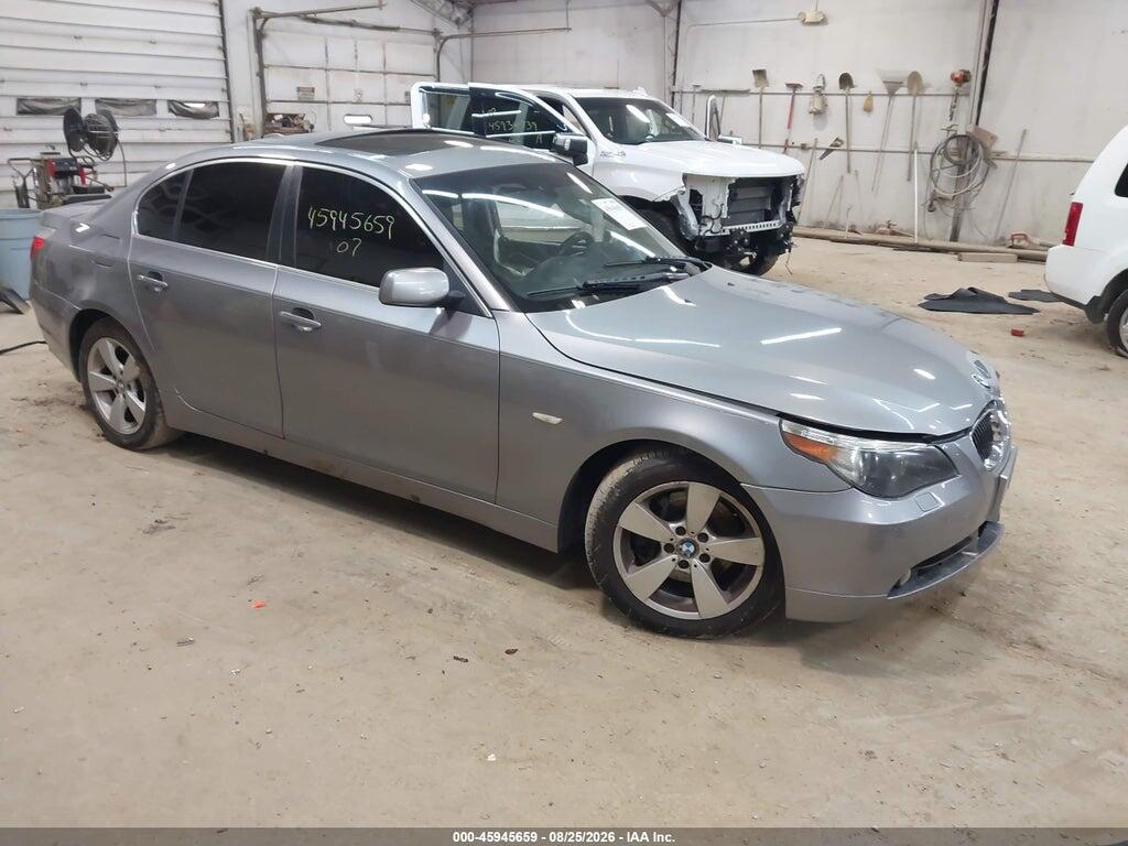 2007 BMW 525XI WBANF33567CS41841