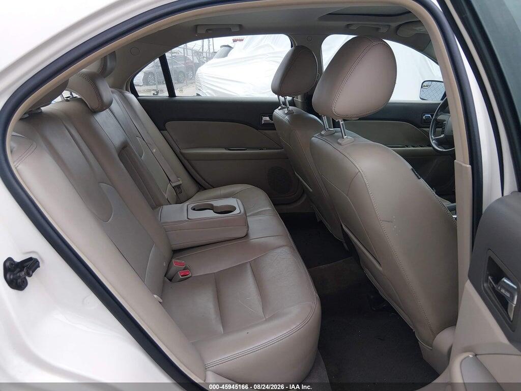 3FAHP0JG2BR173635 2011 FORD FUSION photo no. 8