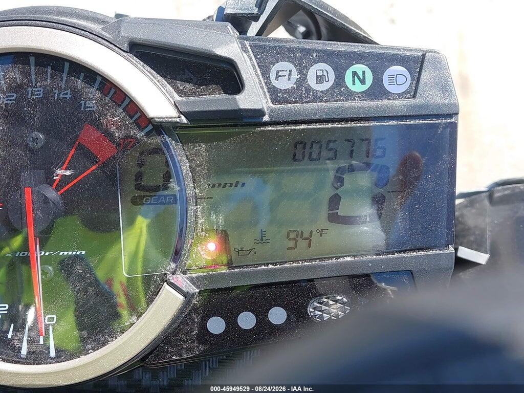 JS1GN7FA0N7100925 2022 SUZUKI GSX-R600 photo no. 7
