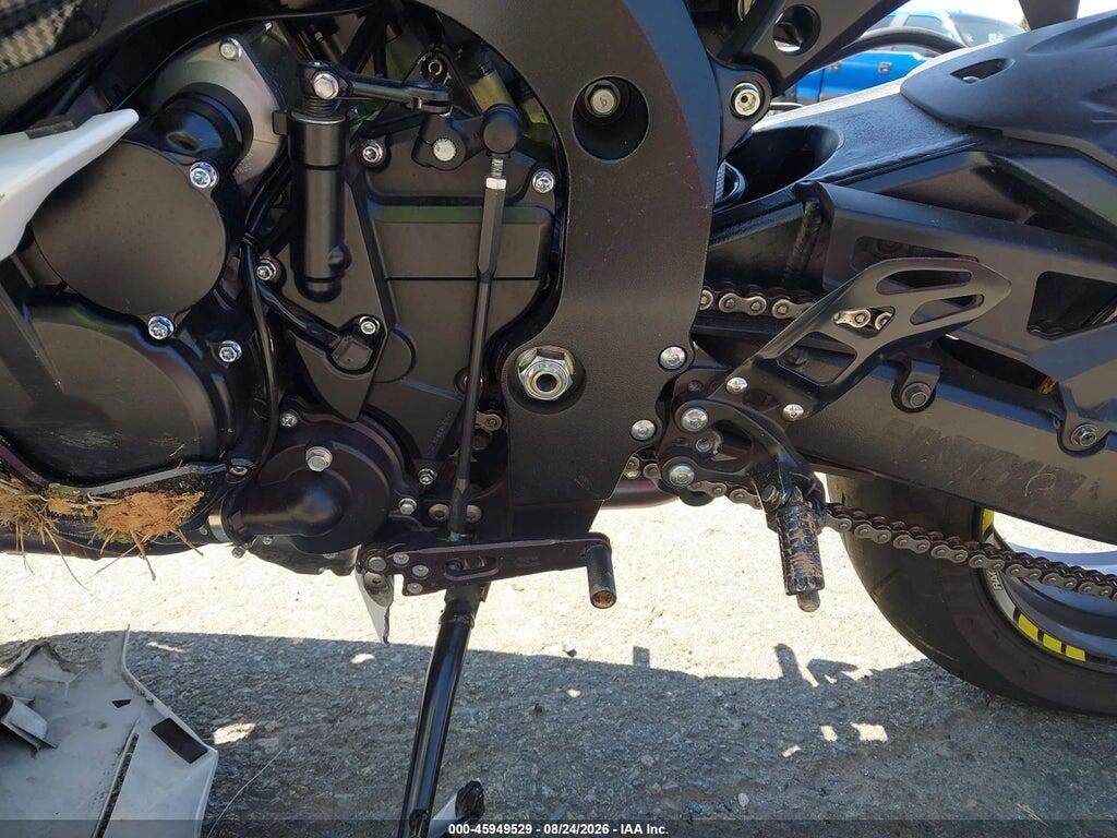 JS1GN7FA0N7100925 2022 SUZUKI GSX-R600 photo no. 9